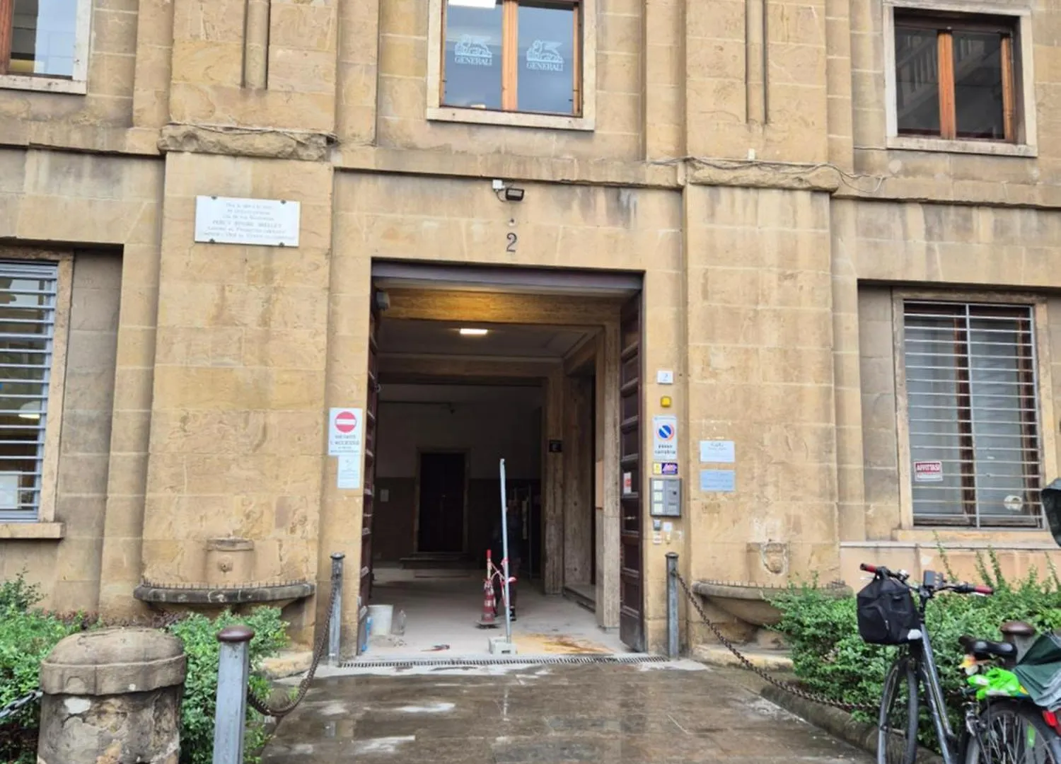 Apartment In Front Of The Train Station! Florence